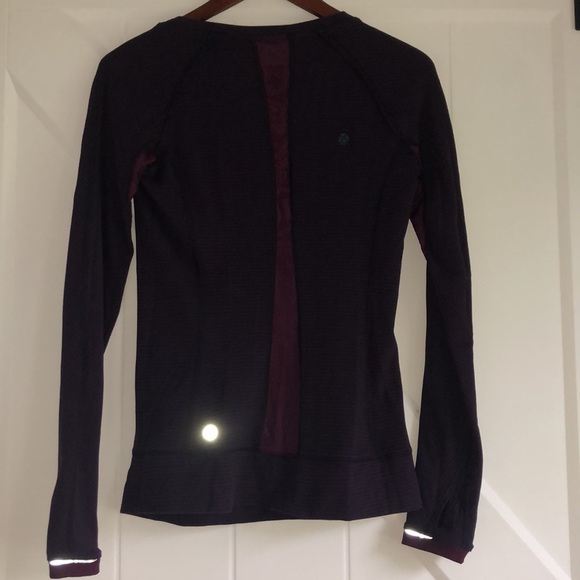 Lululemon Full Tilt Long Sleeve - Picture 5 of 13